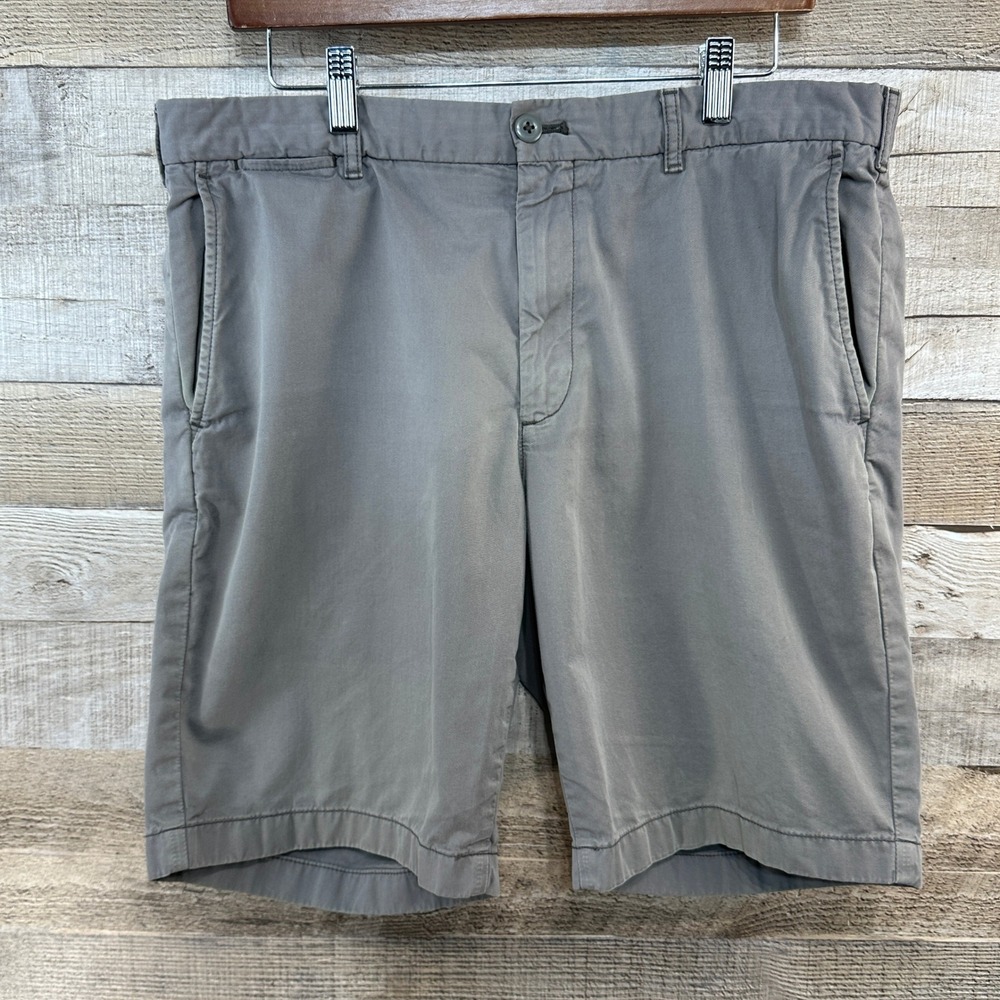 Uniqlo Mens Gray Cotton‎ Chino Shorts Size L Waist Pocket